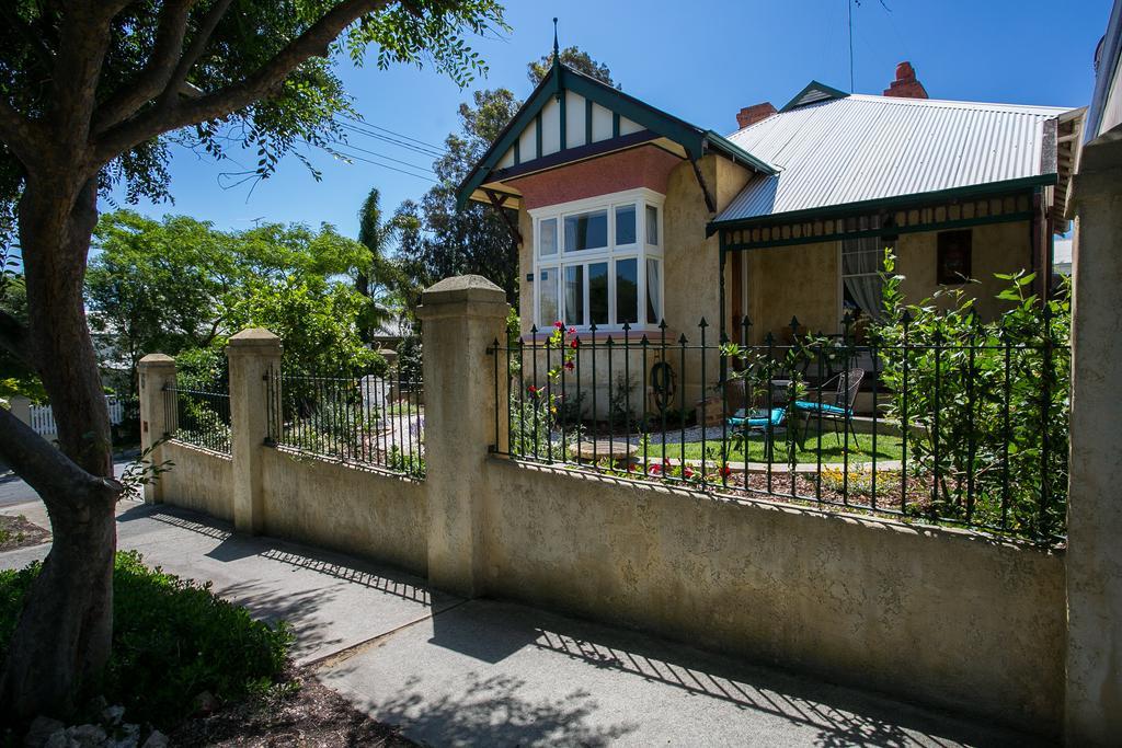 Danum House Villa Фриментъл Екстериор снимка