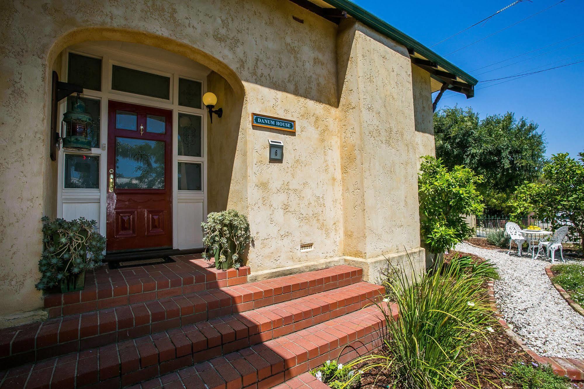 Danum House Villa Фриментъл Екстериор снимка