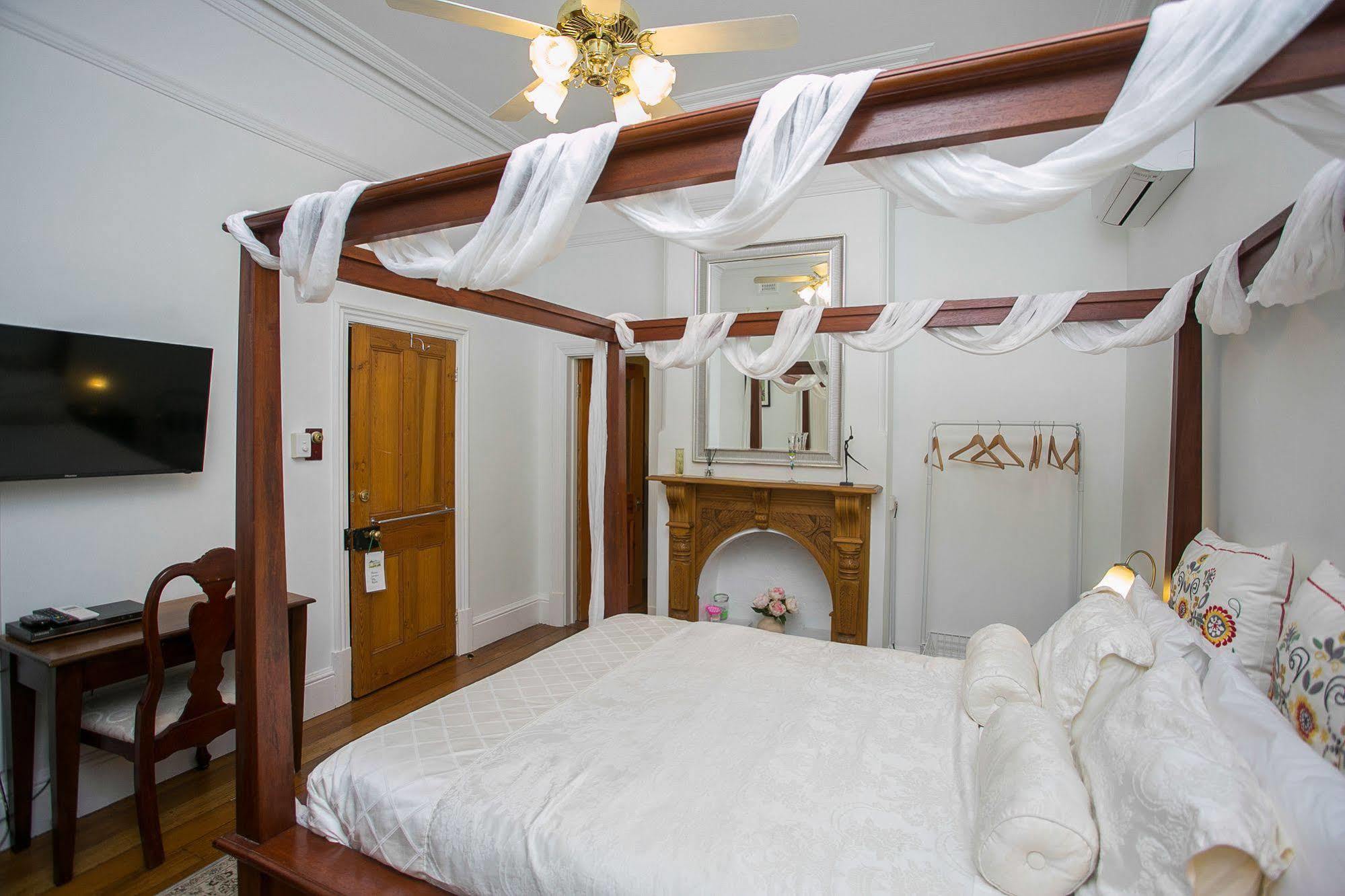 Danum House Villa Фриментъл Екстериор снимка