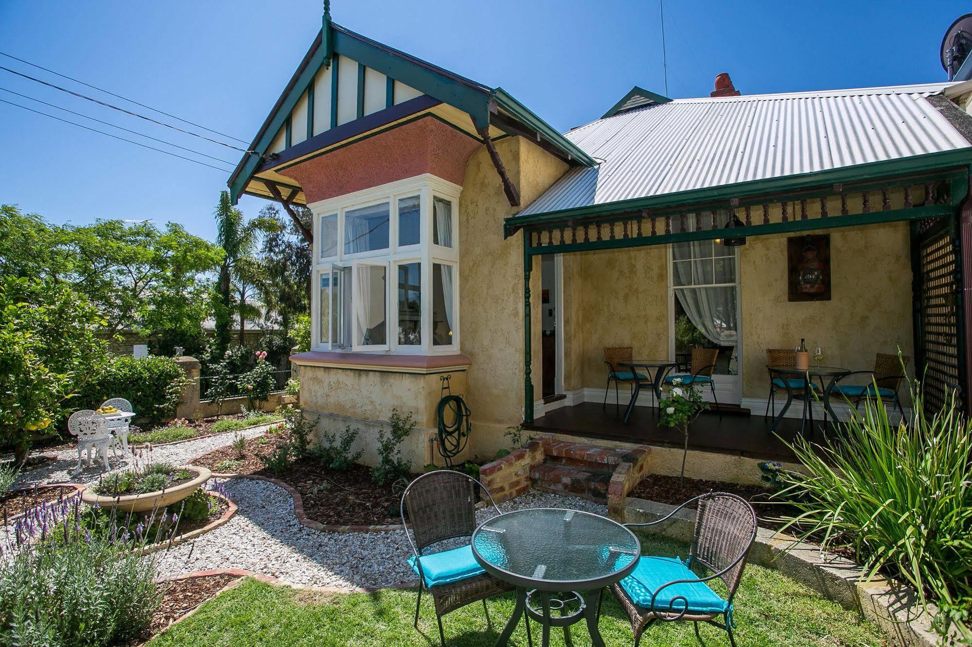 Danum House Villa Фриментъл Екстериор снимка